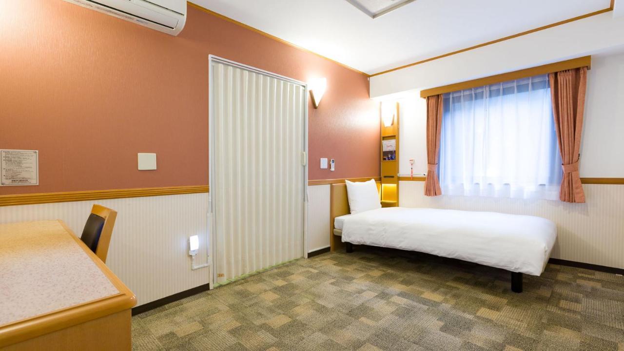 Toyoko Inn Yokohama Sakuragicho Exterior foto