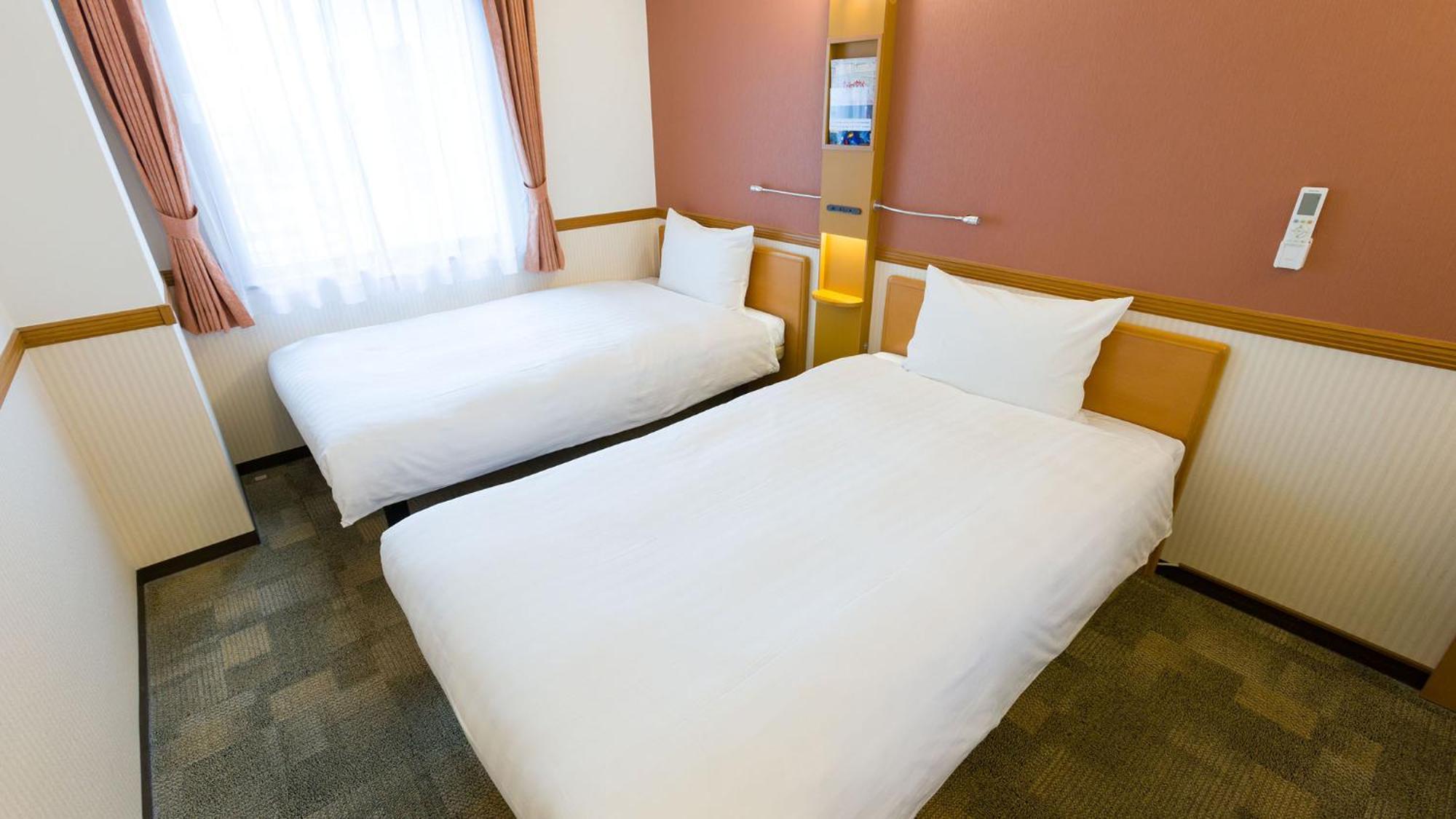 Toyoko Inn Yokohama Sakuragicho Habitación foto