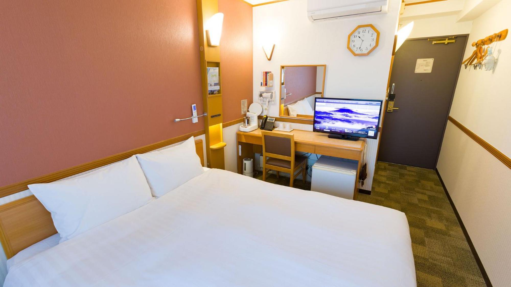 Toyoko Inn Yokohama Sakuragicho Habitación foto