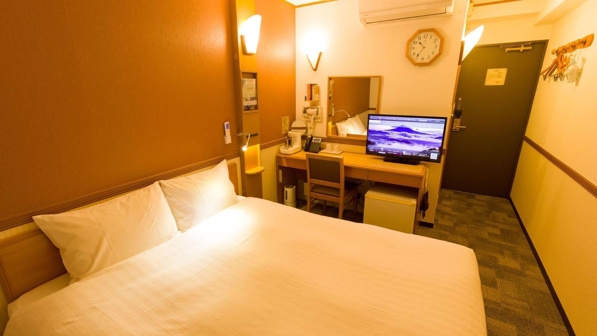 Toyoko Inn Yokohama Sakuragicho Habitación foto